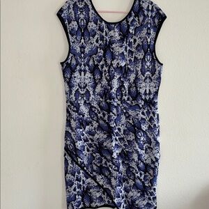 New York & Company Blue and White Sleeveless Patterned Mini Dress